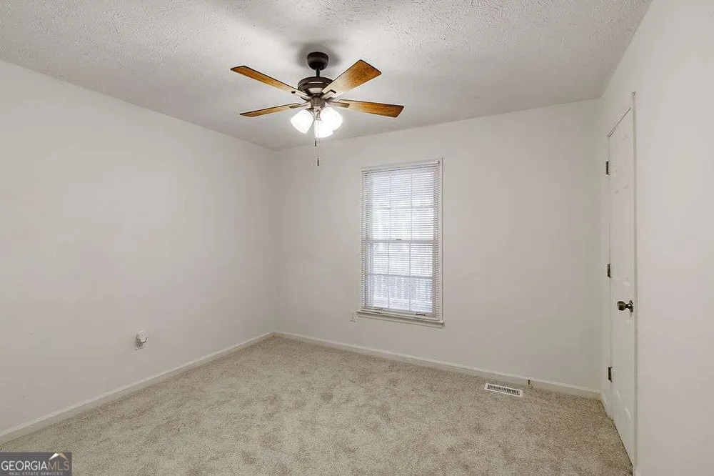 135 Longbranch CT Athens, GA 30605