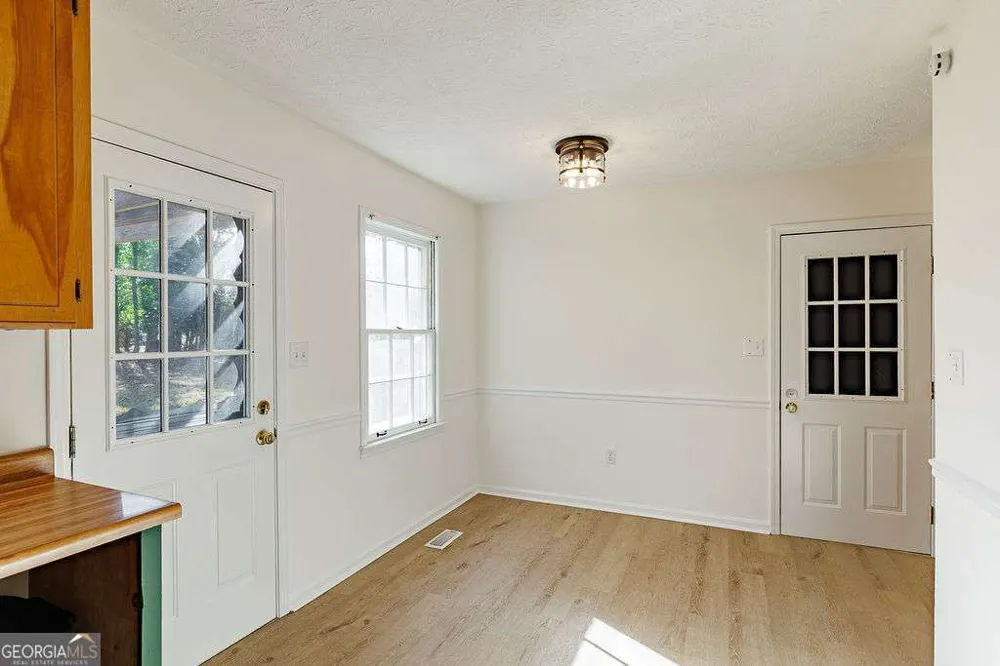 135 Longbranch CT Athens, GA 30605