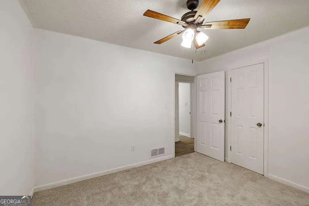 135 Longbranch CT Athens, GA 30605