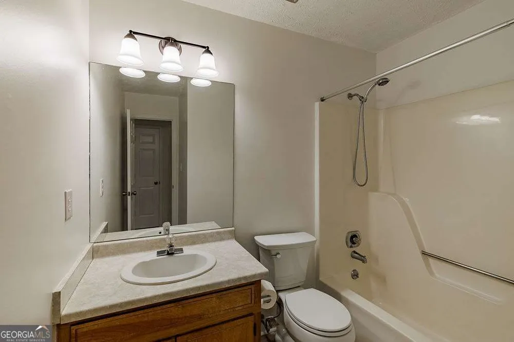 135 Longbranch CT Athens, GA 30605