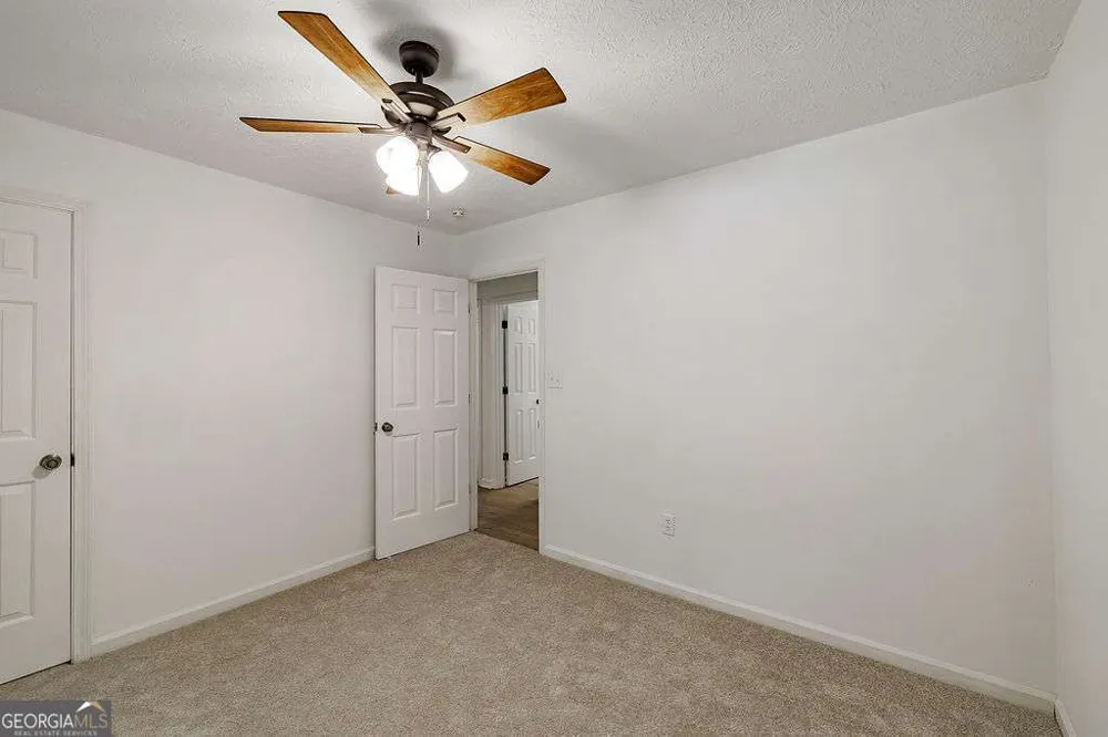 135 Longbranch CT Athens, GA 30605