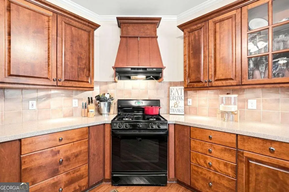 355 Mccook CIR NW Kennesaw, GA 30144