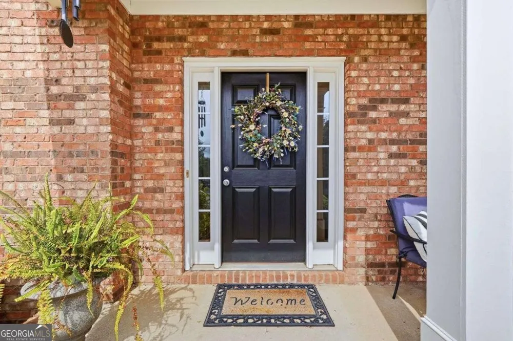 355 Mccook CIR NW Kennesaw, GA 30144
