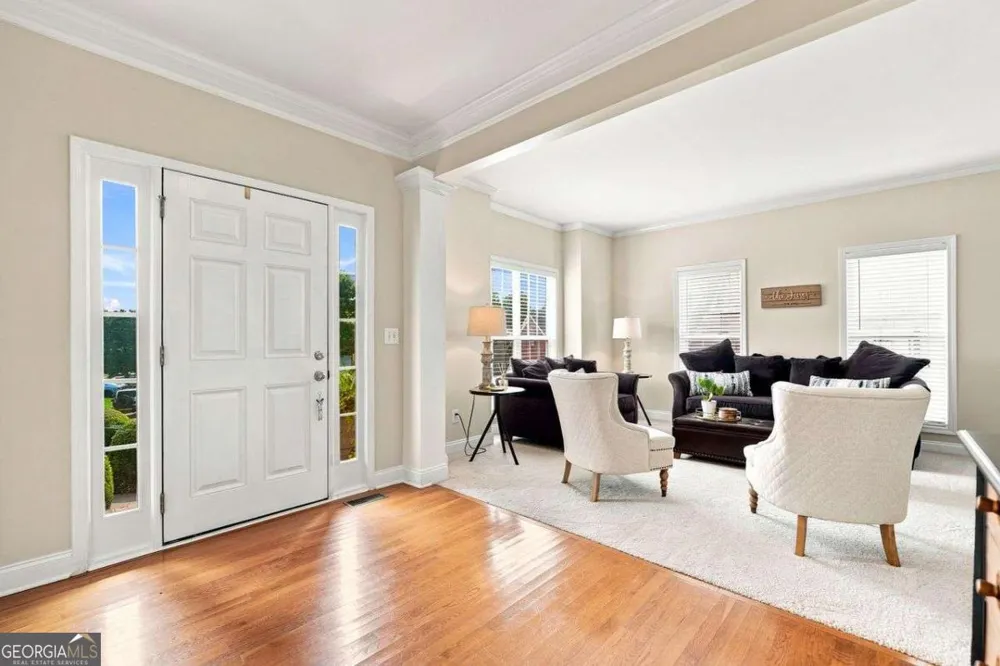 355 Mccook CIR NW Kennesaw, GA 30144