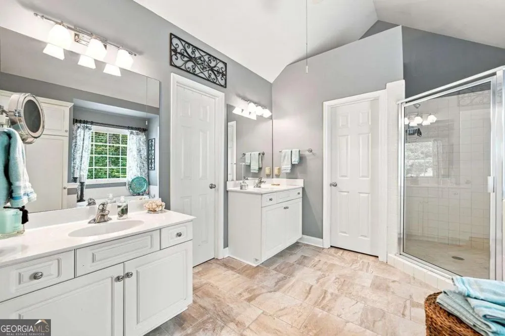 355 Mccook CIR NW Kennesaw, GA 30144