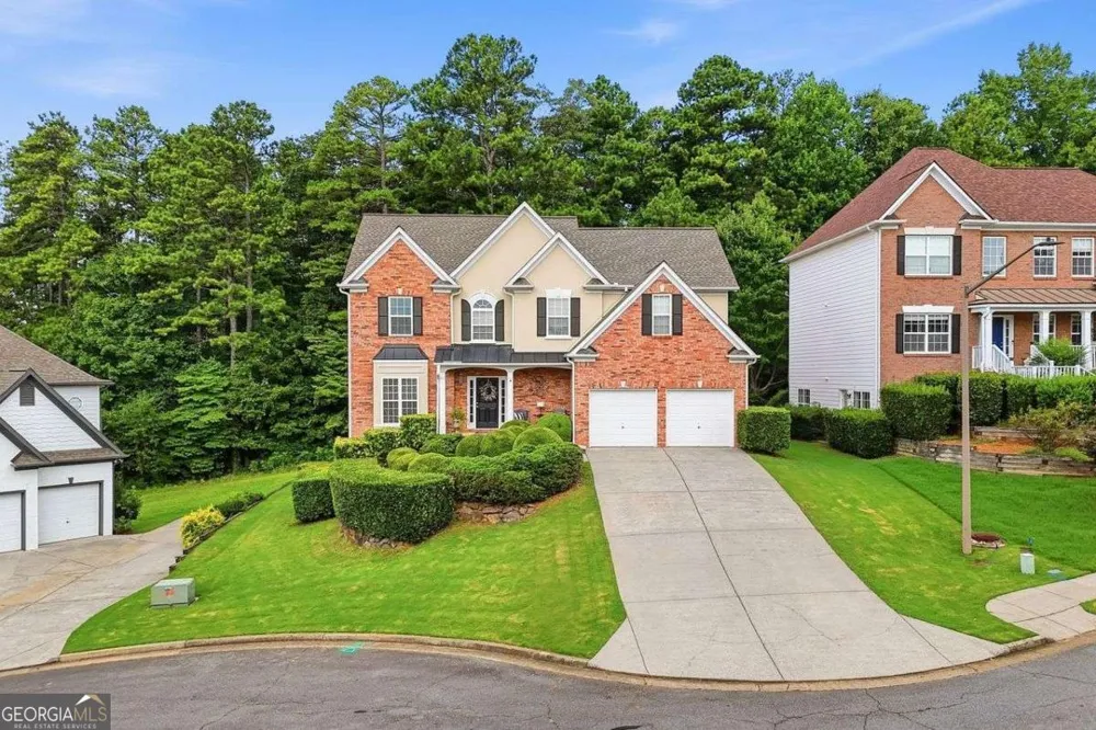 355 Mccook CIR NW Kennesaw, GA 30144