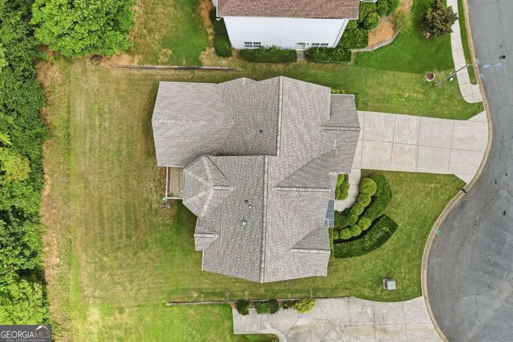 355 Mccook CIR NW Kennesaw, GA 30144