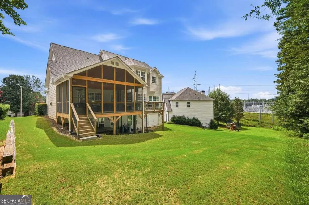 355 Mccook CIR NW Kennesaw, GA 30144