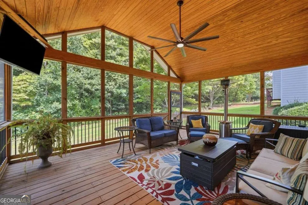 355 Mccook CIR NW Kennesaw, GA 30144