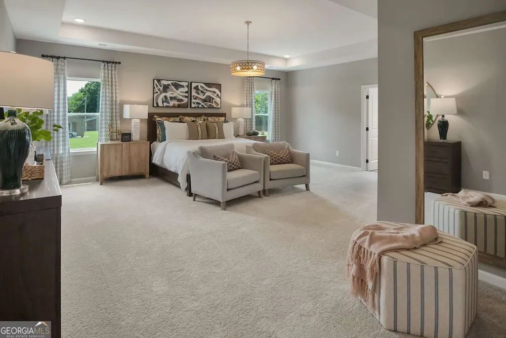 215 Antiquity CIR Perry, GA 31069