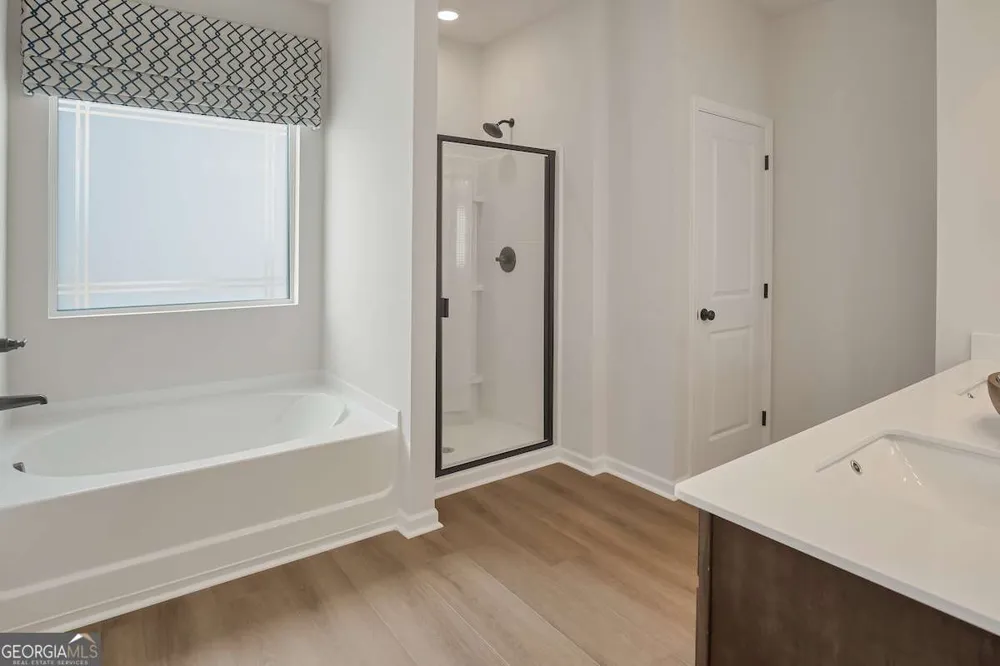 215 Antiquity CIR Perry, GA 31069