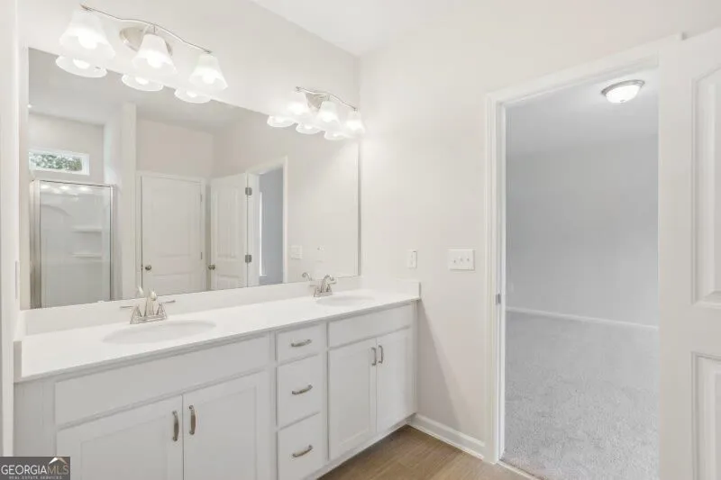103 Antique BND Perry, GA 31069