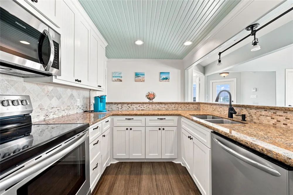 90 Private Road 638 #90 Houston, TX 77457