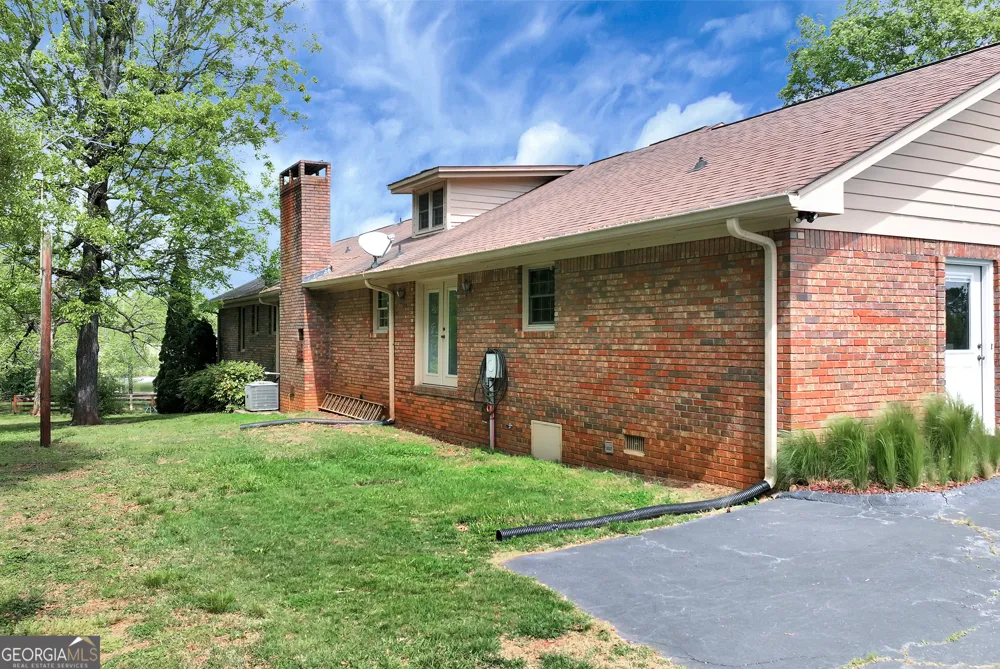 2801 Hwy 105 Demorest, GA 30535