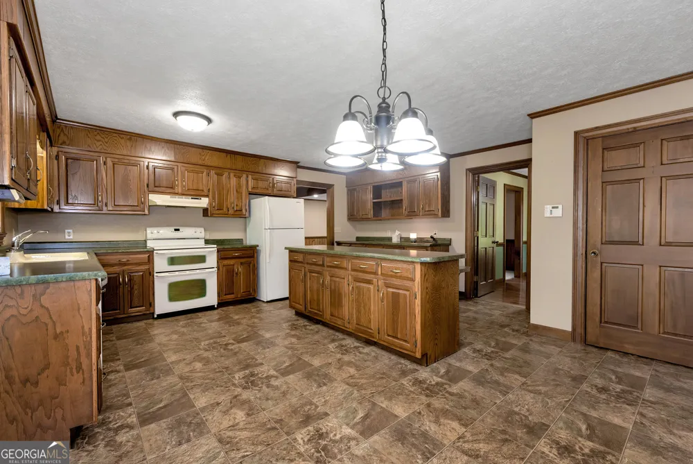 2801 Hwy 105 Demorest, GA 30535