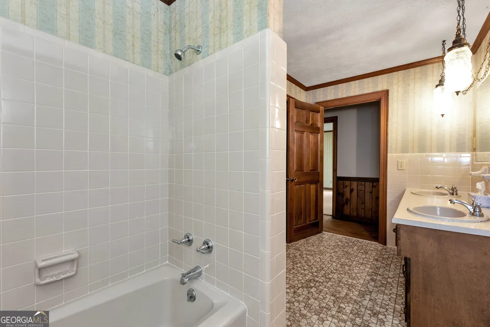 2801 Hwy 105 Demorest, GA 30535