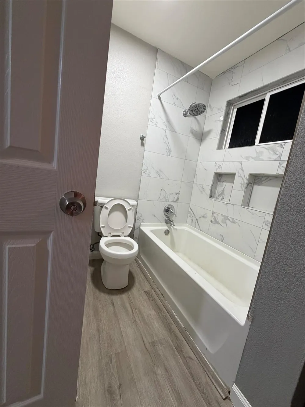 1507 Bonnie Street South Houston, TX 77587
