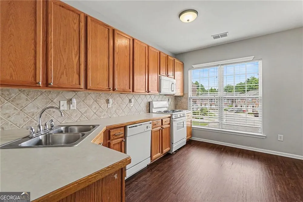 3158 Mill Springs CIR Buford, GA 30519