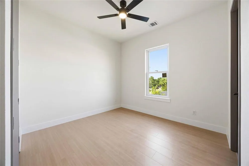 4216 Dreyfus Street Houston, TX 77021