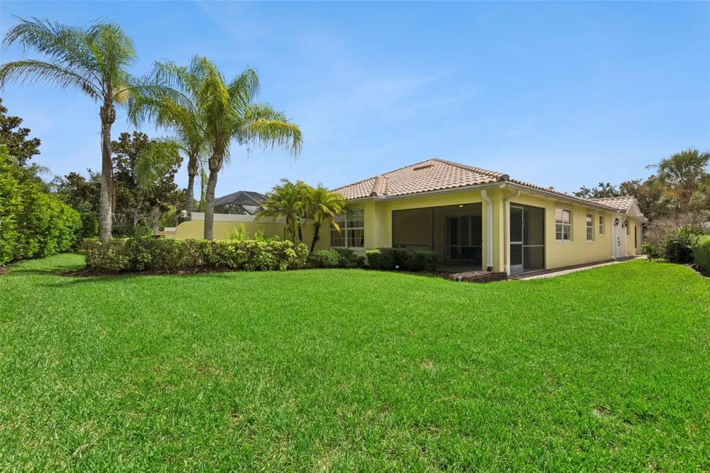 11804 ASTILBE DRIVE Orlando, FL 32827