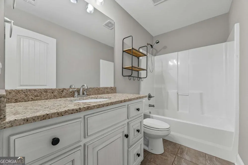 2165 Harperfield DR Bogart, GA 30622