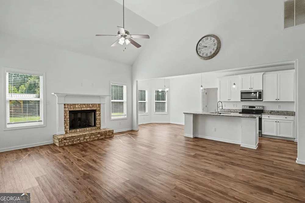 1108 Birchwood DR Griffin, GA 30224