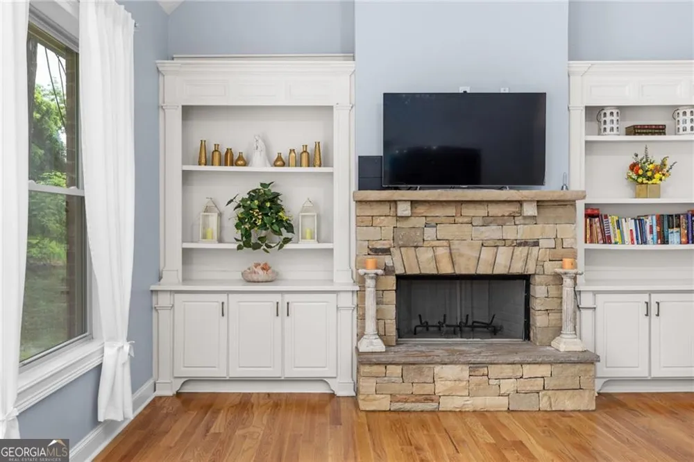 1614 Rucker RD Alpharetta, GA 30009