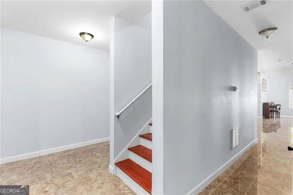 1614 Rucker RD Alpharetta, GA 30009