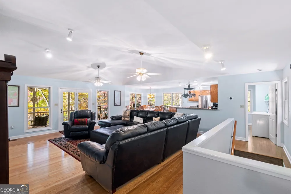 339 Wehunt RD Blue Ridge, GA 30513