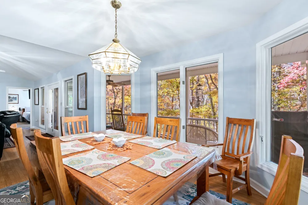 339 Wehunt RD Blue Ridge, GA 30513