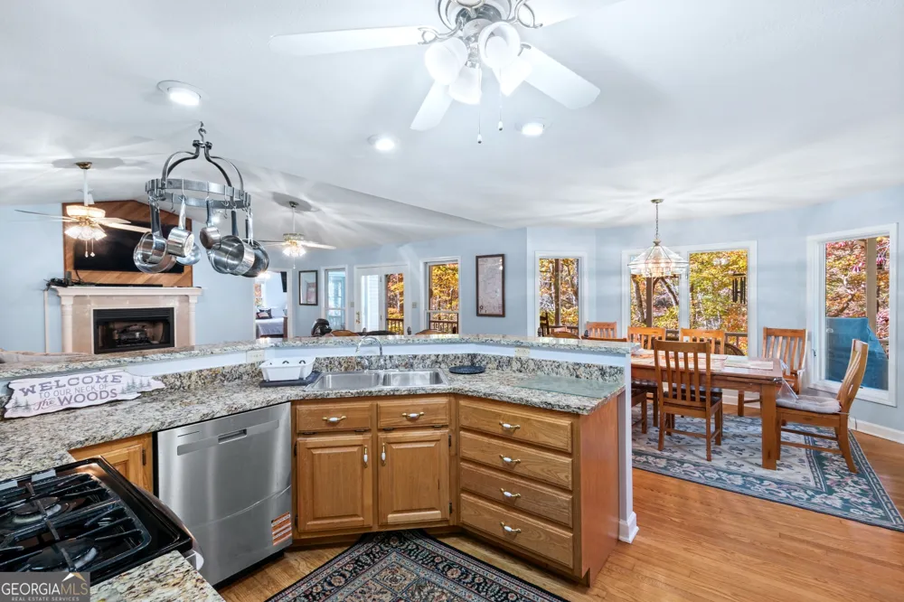 339 Wehunt RD Blue Ridge, GA 30513