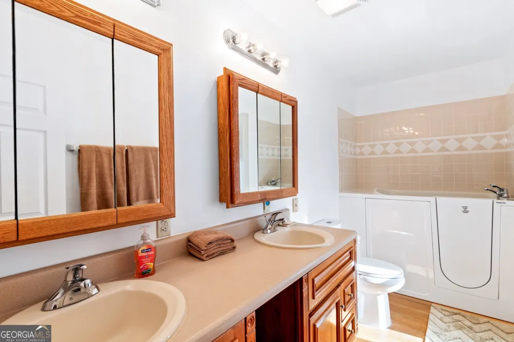 339 Wehunt RD Blue Ridge, GA 30513