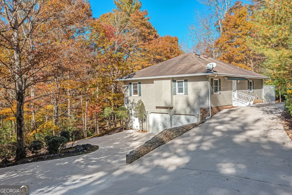 339 Wehunt RD Blue Ridge, GA 30513