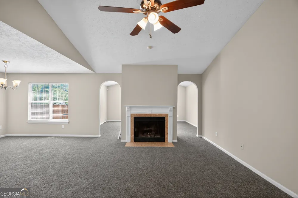 3235 Hunters Crossing PT Lithonia, GA 30038