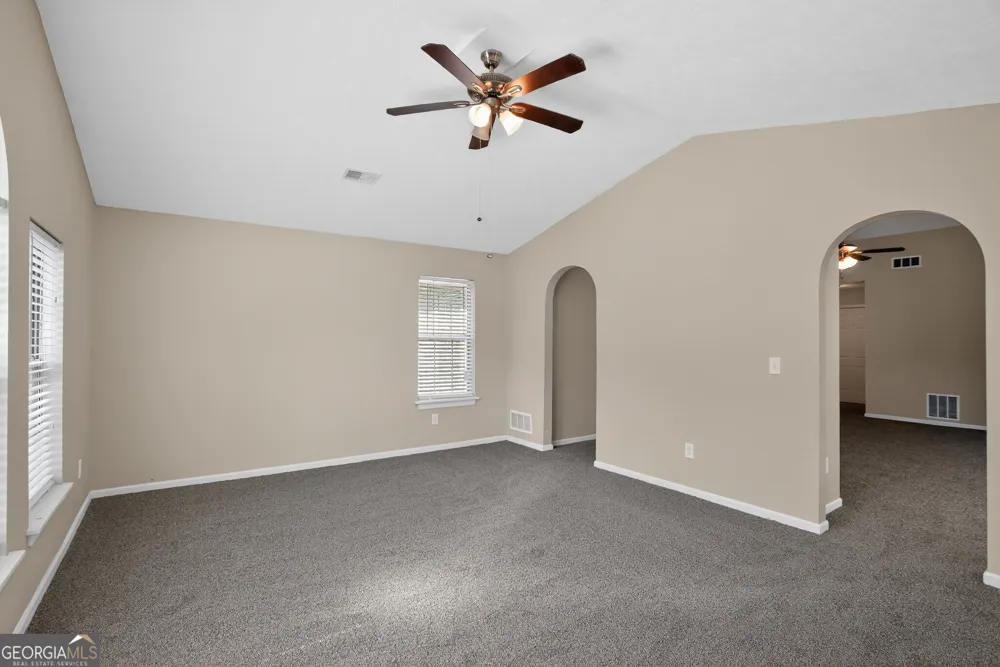 3235 Hunters Crossing PT Lithonia, GA 30038