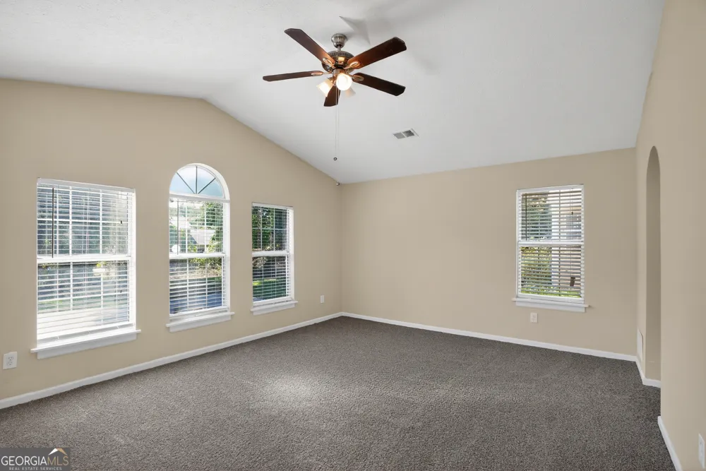 3235 Hunters Crossing PT Lithonia, GA 30038
