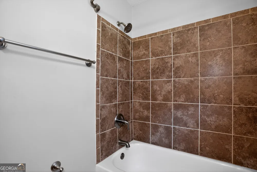 3235 Hunters Crossing PT Lithonia, GA 30038