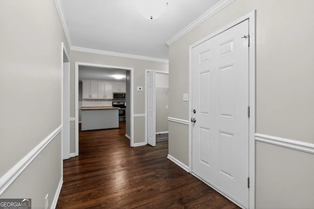 7127 Riverside DR Atlanta, GA 30328