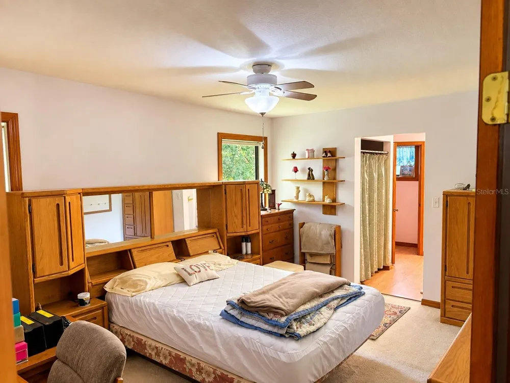 20327 POWELL ROAD Brooksville, FL 34604