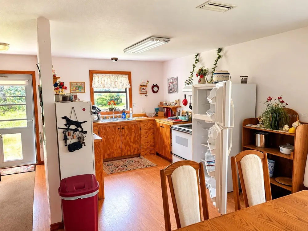 20327 POWELL ROAD Brooksville, FL 34604