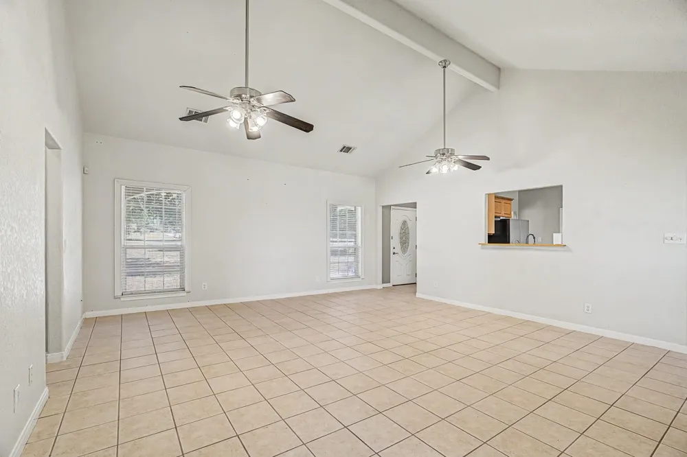 108 Deer Ridge Drive La Vernia, TX 78121