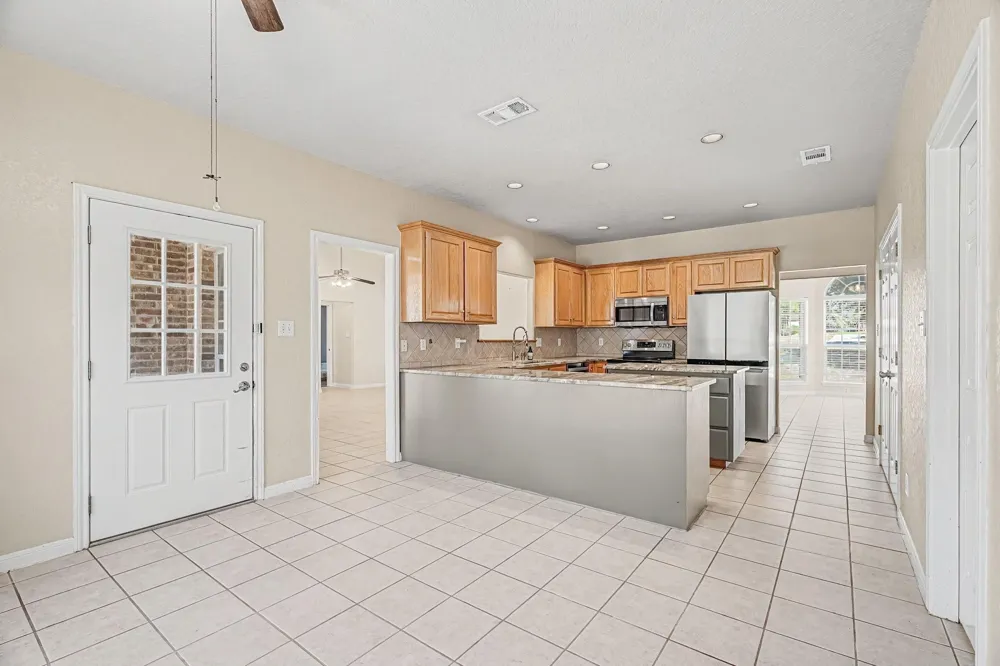 108 Deer Ridge Drive La Vernia, TX 78121