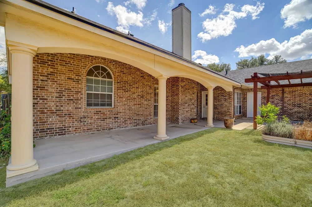 108 Deer Ridge Drive La Vernia, TX 78121