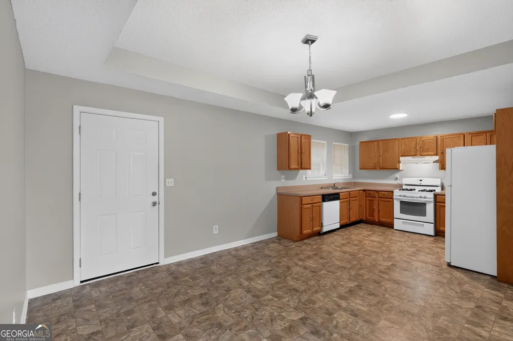 7830 Poppy DR Winston, GA 30187