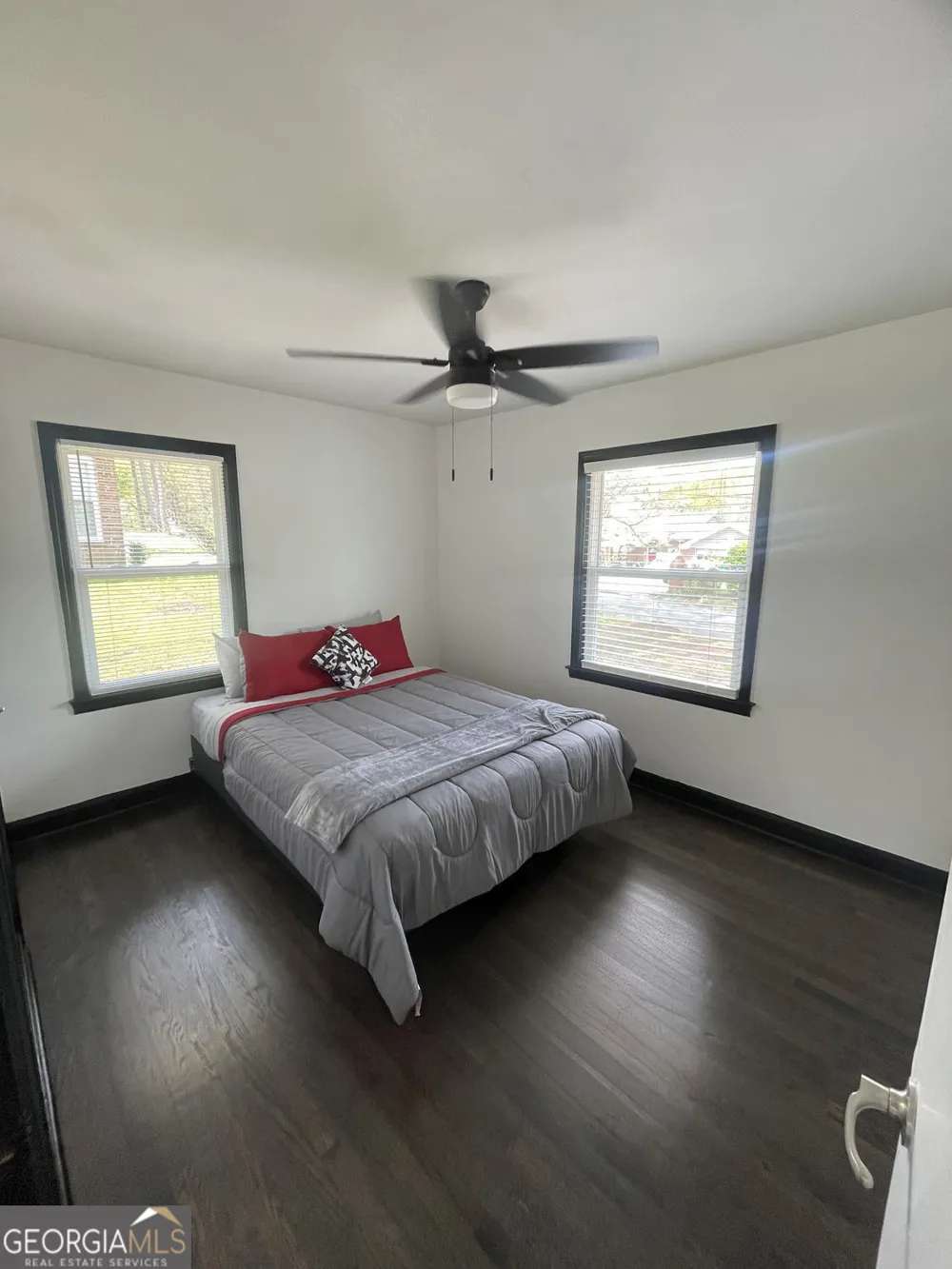 2597 Glenvalley DR Decatur, GA 30032