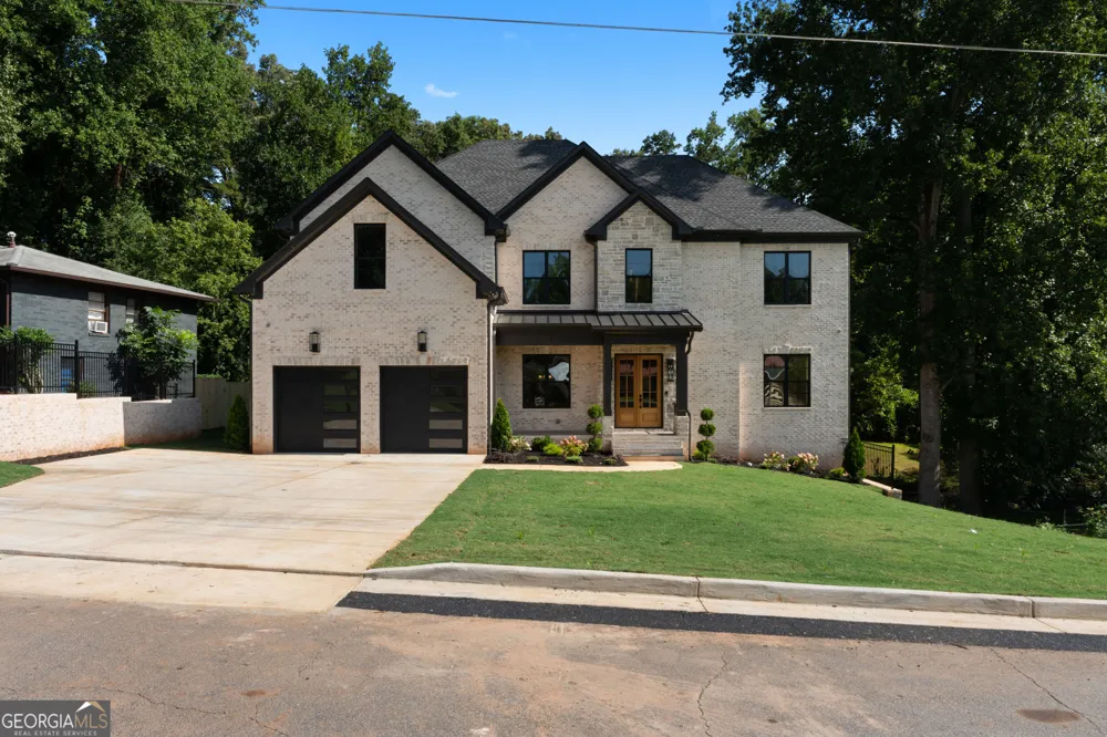 570 Power AVE Buford, GA 30518