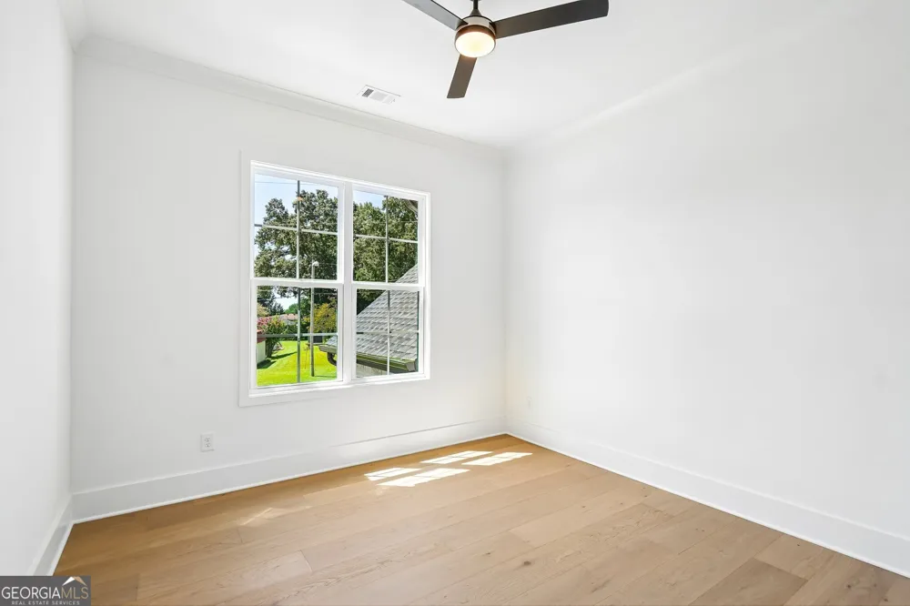 570 Power AVE Buford, GA 30518