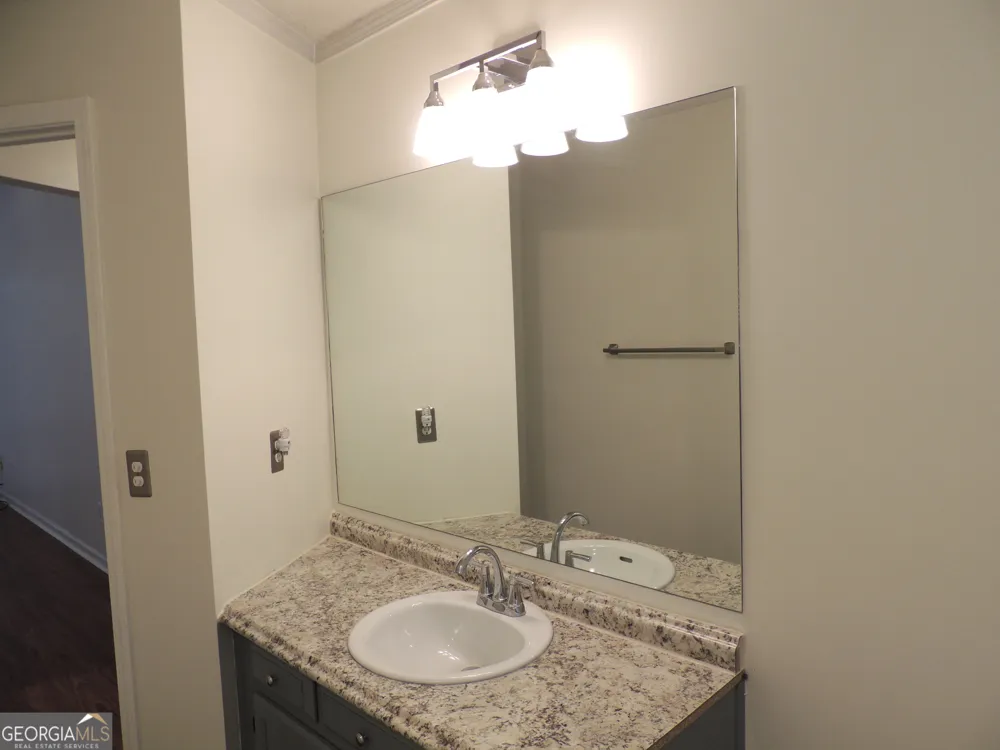 260 Mountainview DR Covington, GA 30016