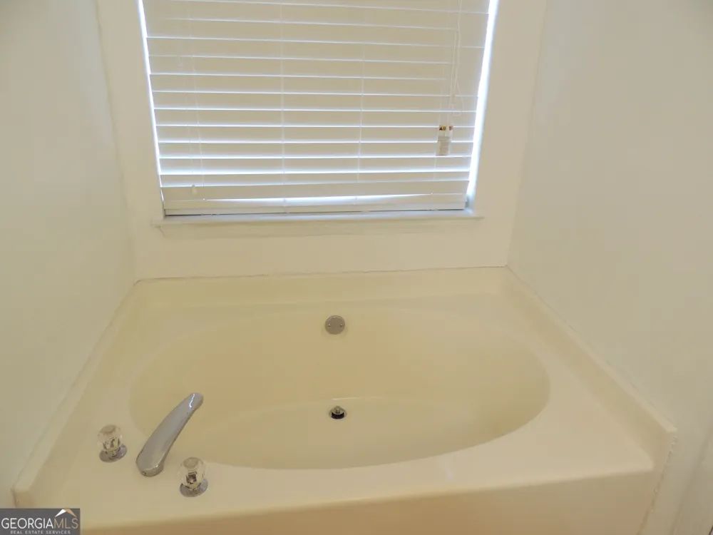 260 Mountainview DR Covington, GA 30016