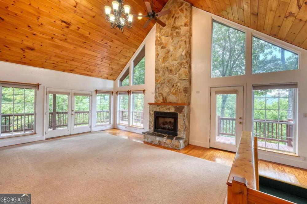 276 Moon Shadow TRL Blairsville, GA 30512